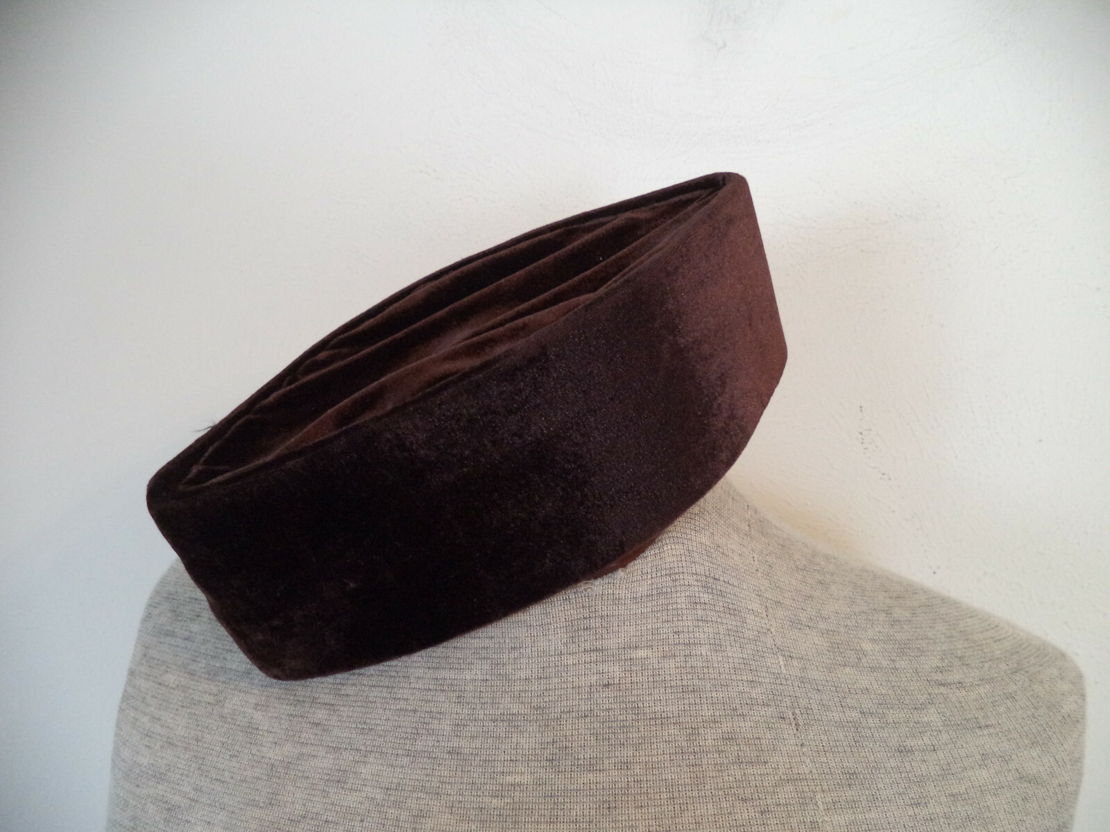 Executive Brown Handmade African/ Middle Eastern Velvet Hat. One Size.