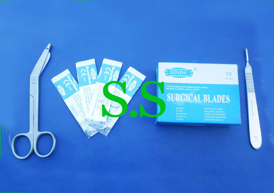 1 SCALPEL HANDLE #3 + 1 BANDAGE 5.5" + 100 BLADES #12