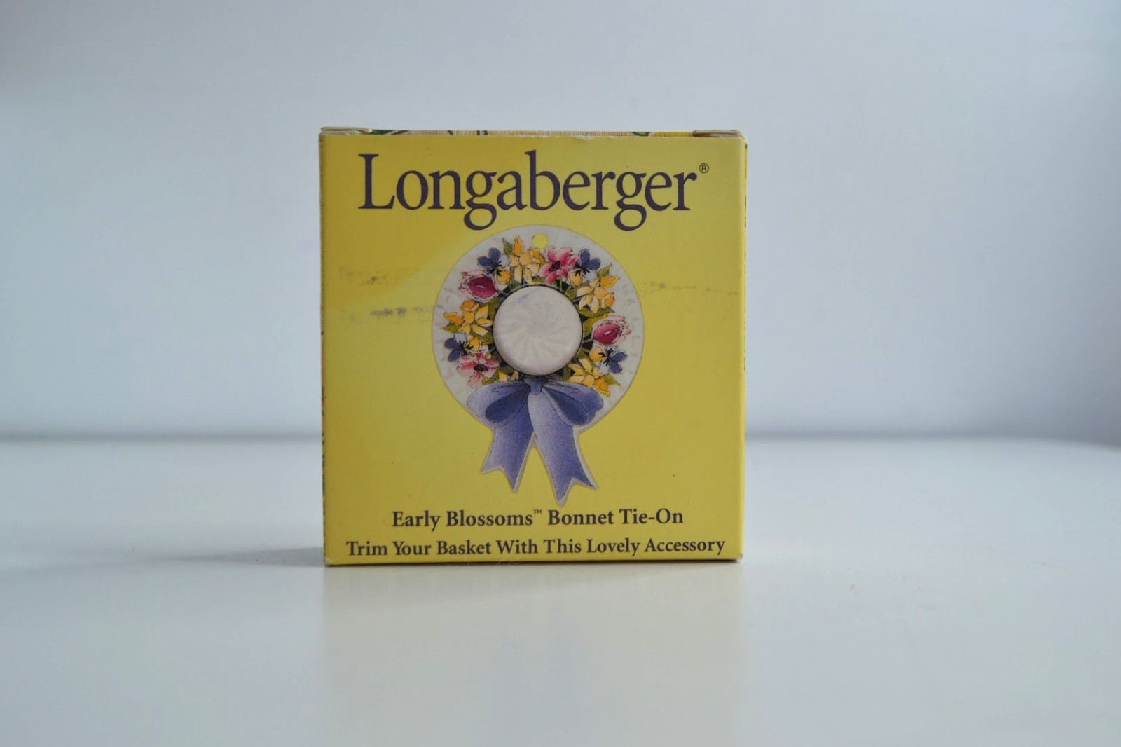Longaberger Early Blossoms Bonnet Tie-On Basket Accessory Box 1999 #37133