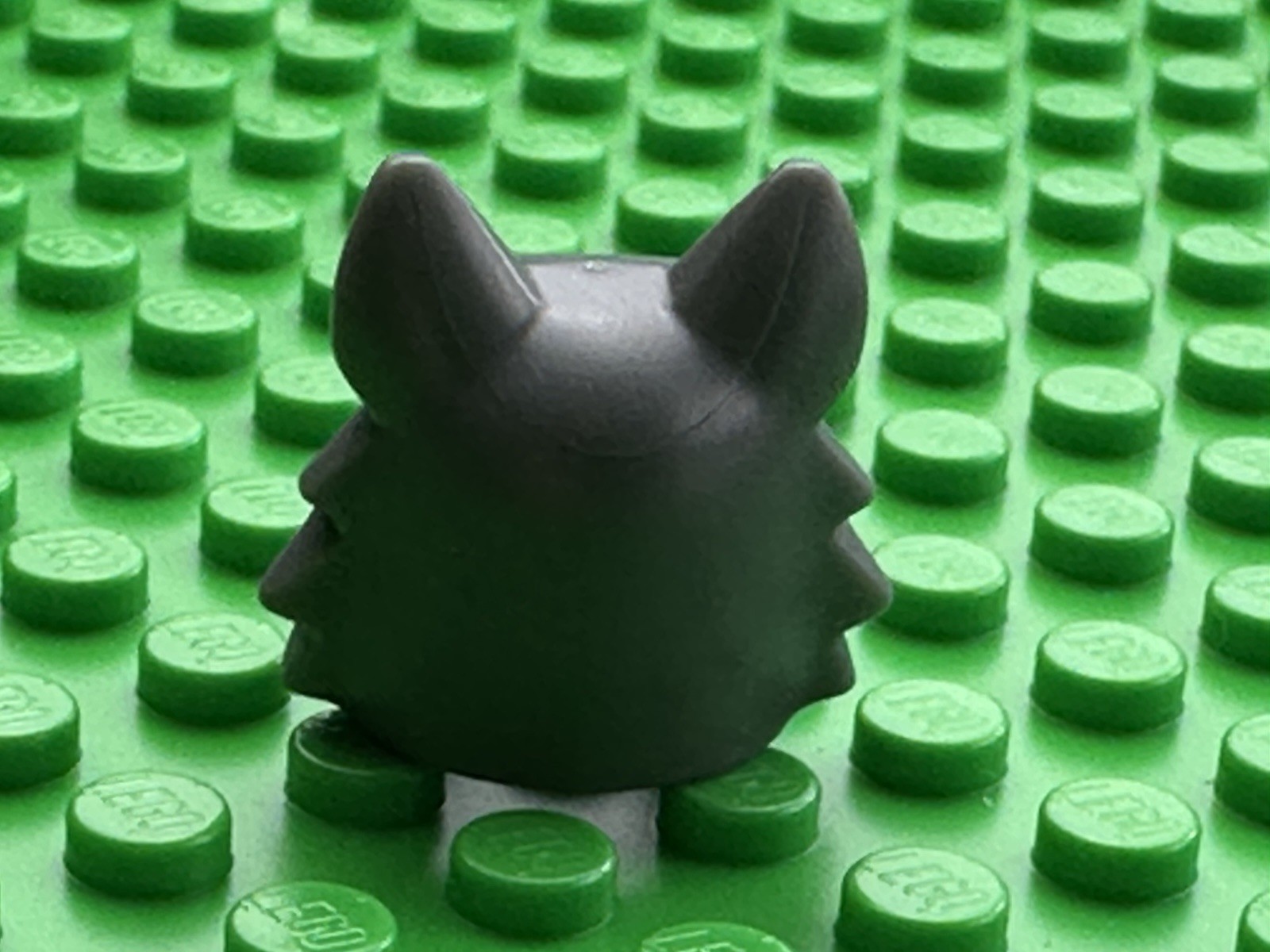 Lego Minifigure Headgear Hat From Set 71034 (Wolf Costume)