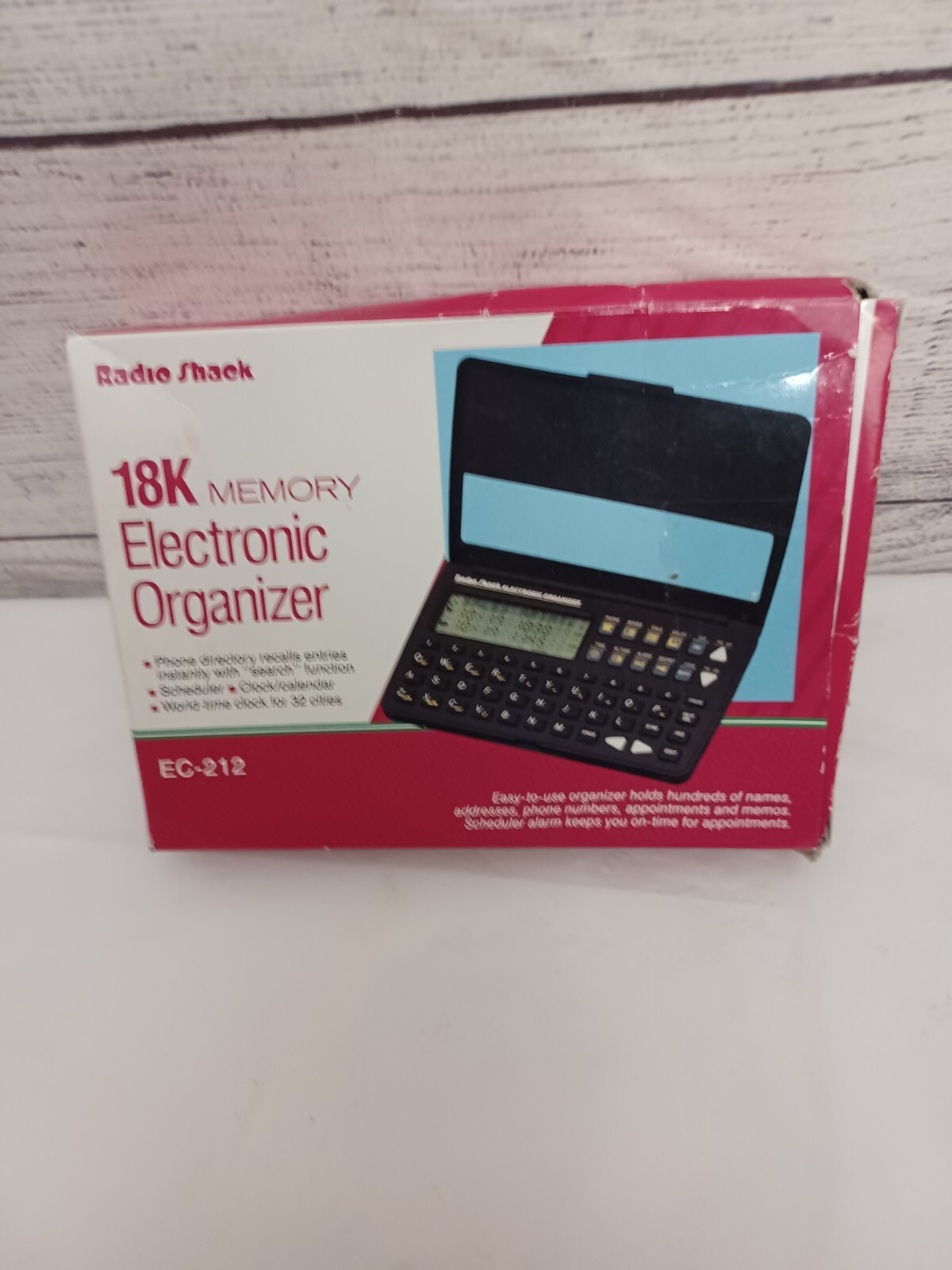 Vtg EUC RADIO SHACK EC-212 18K Memory Electronic Organizer W/ Original Box WORKS