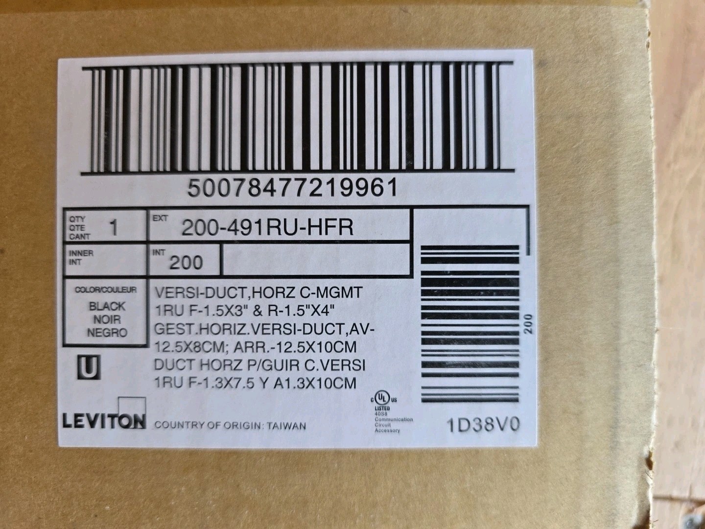 Leviton 491RU-HFR 1RU Rack Horizontal Slotted Duct Cable Management System