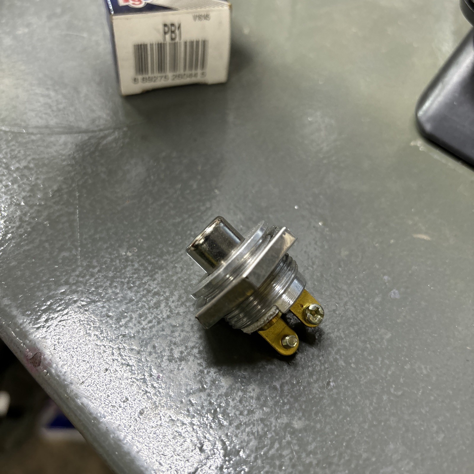 BWD PB1, Push Button Switch