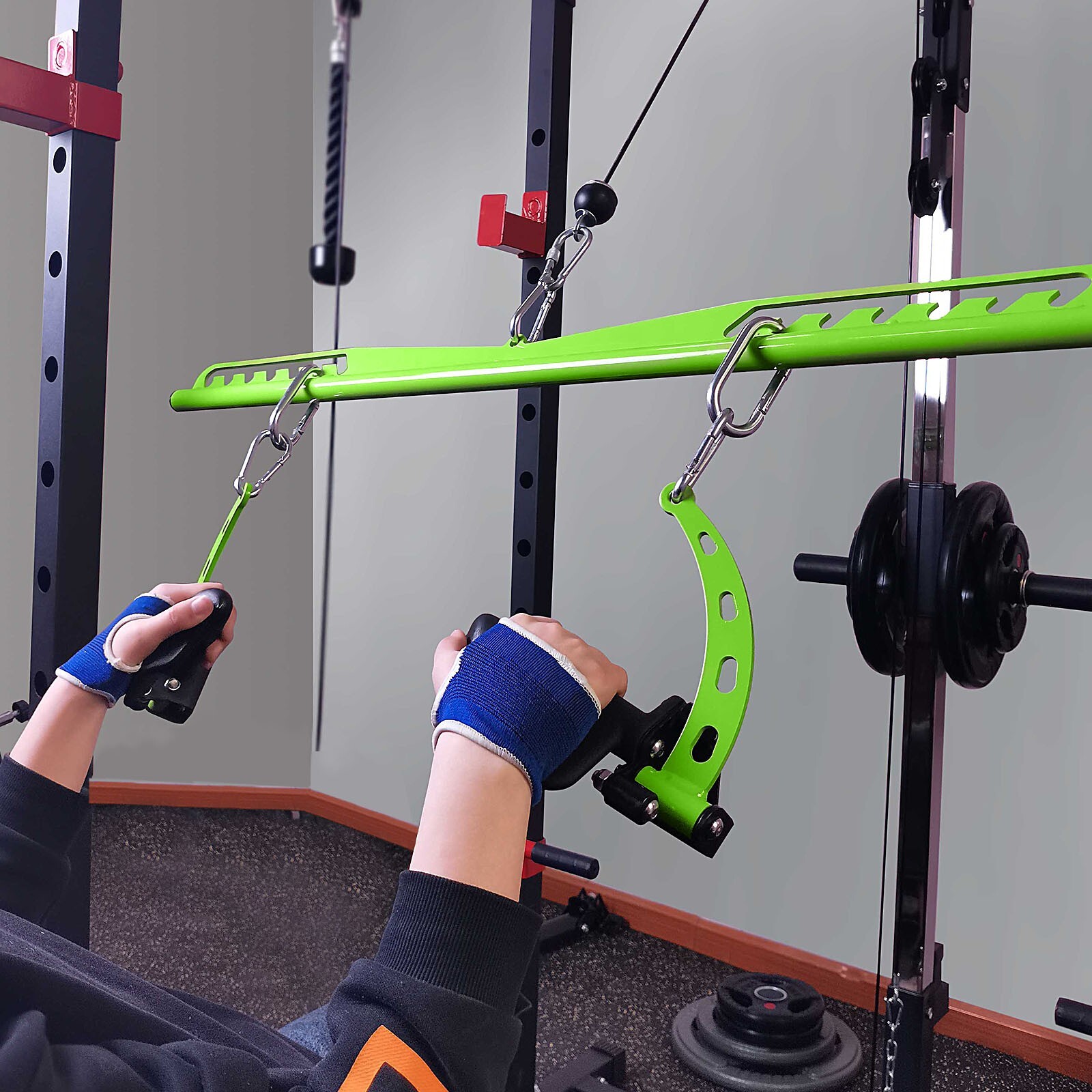5Pcs Set Green Adjustable Lat Pull down Bar Cable Machine Attachments for Gym