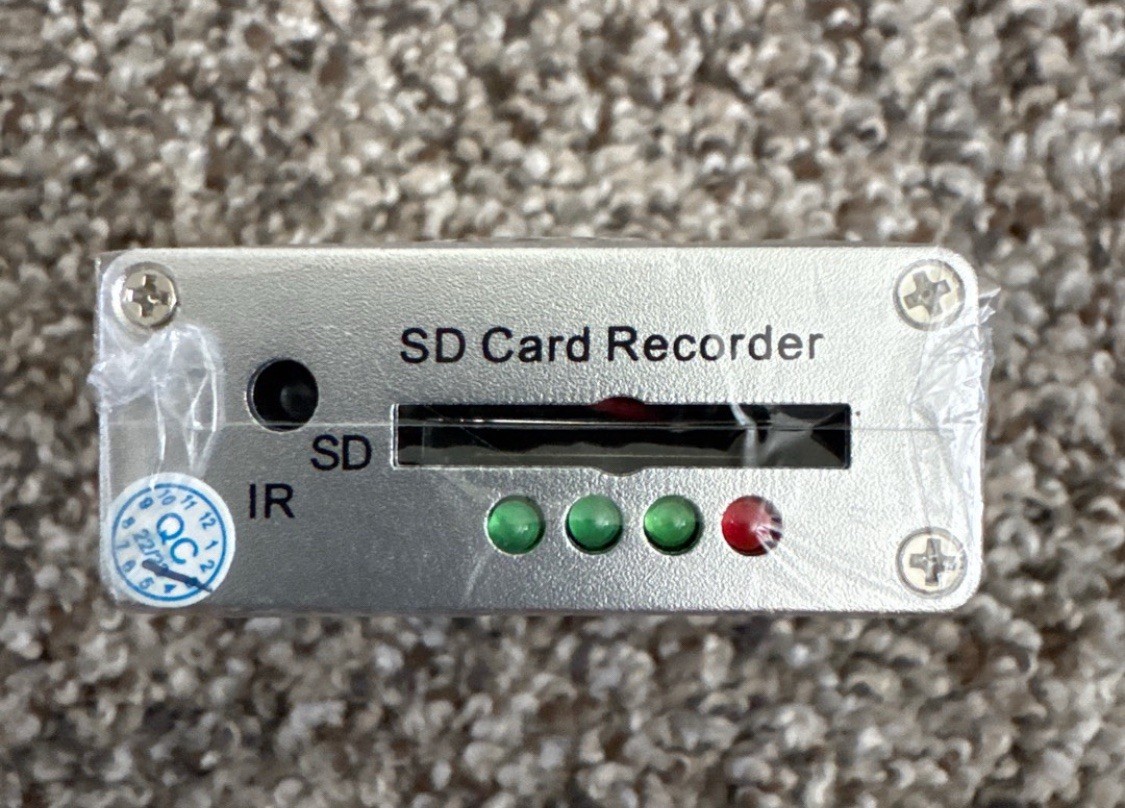 Mini DVR 1CH VIDEO 1CH AUDIO Realtime SD Card Video Recorder DVR For CCTV Camera