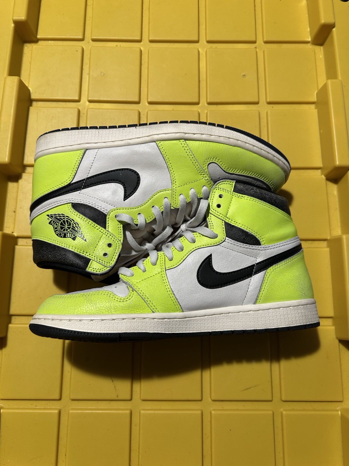 Nike Air Jordan 1 Retro High OG Visionaire