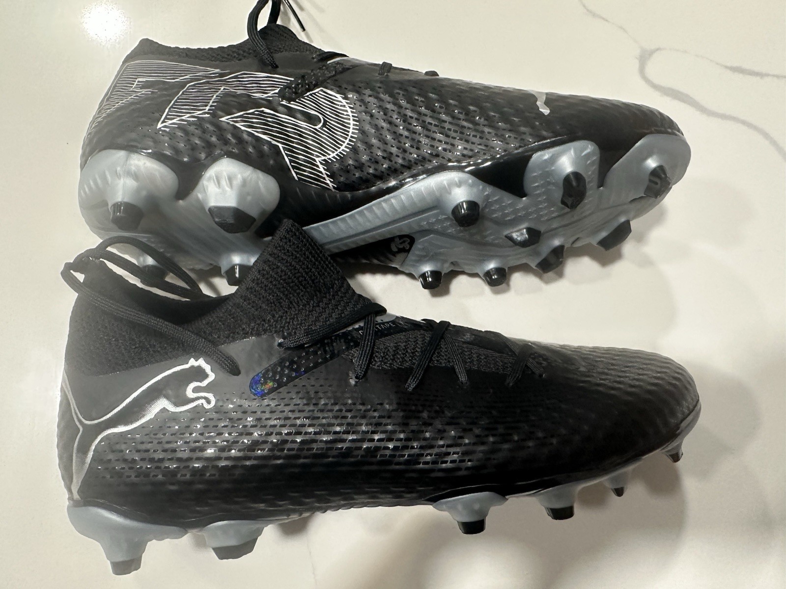 Puma Men’s Future Soccer Cleats (6) Retails For $130
