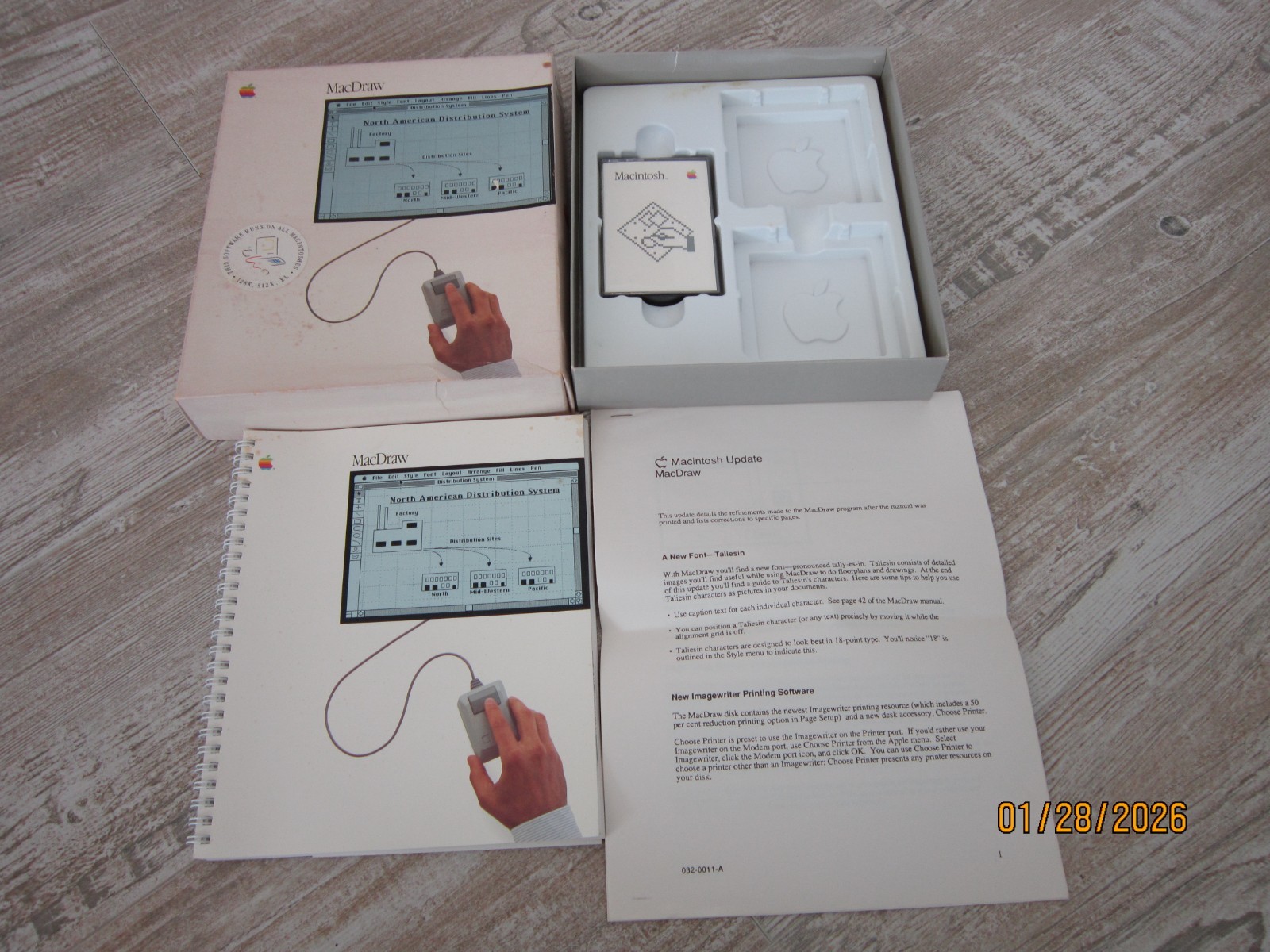 Apple Macintosh MacDraw Software Box w/Manuals & Sealed Cassette  NO SOFTWARE