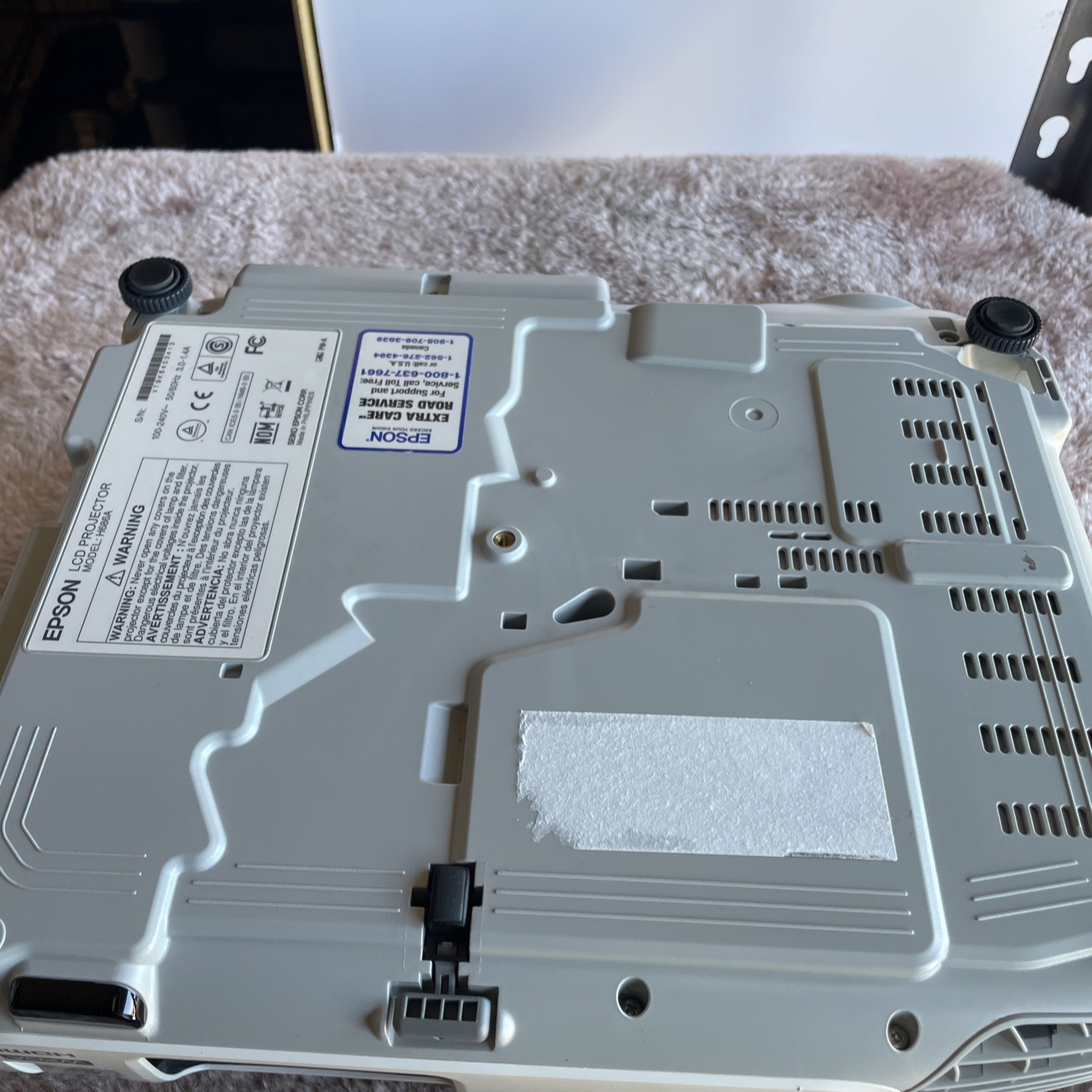 epson powerlite 99w Model H686a