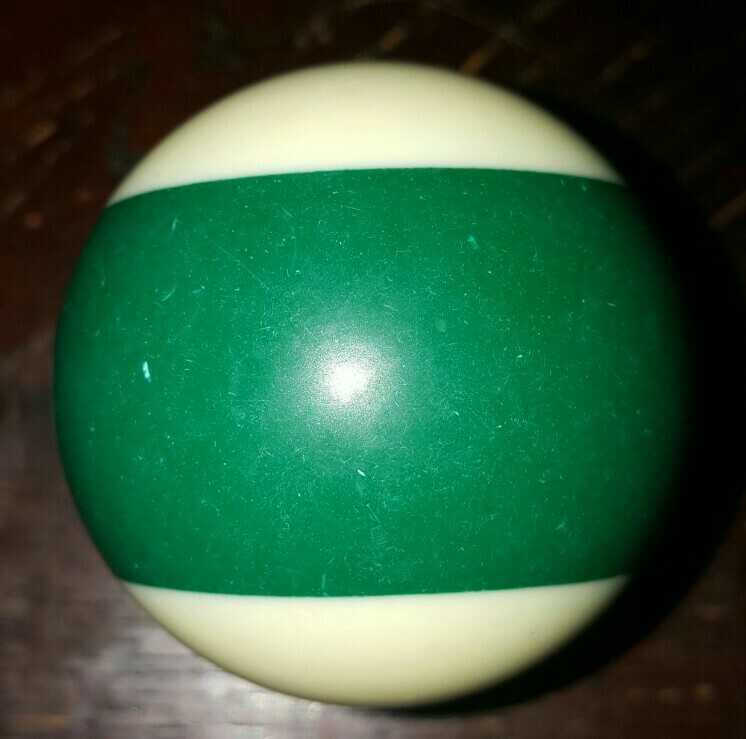 Replacement Regulation Pool Ball 14 Striped Green