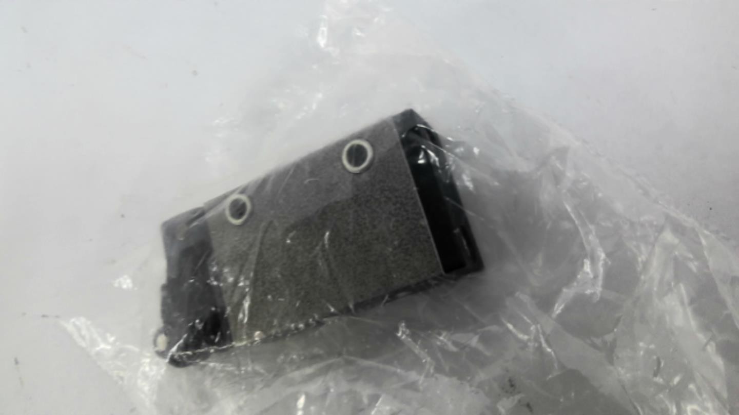 Aventics 0820 402 002 Roller Switch Vavle