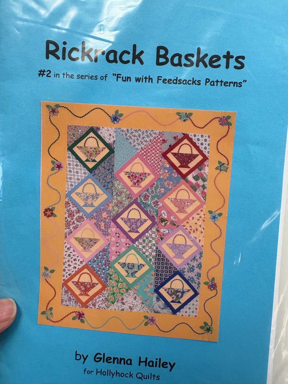RICKRACK BASKETS quilt pattern, Pieced, 51x64", uses rickrack for handles