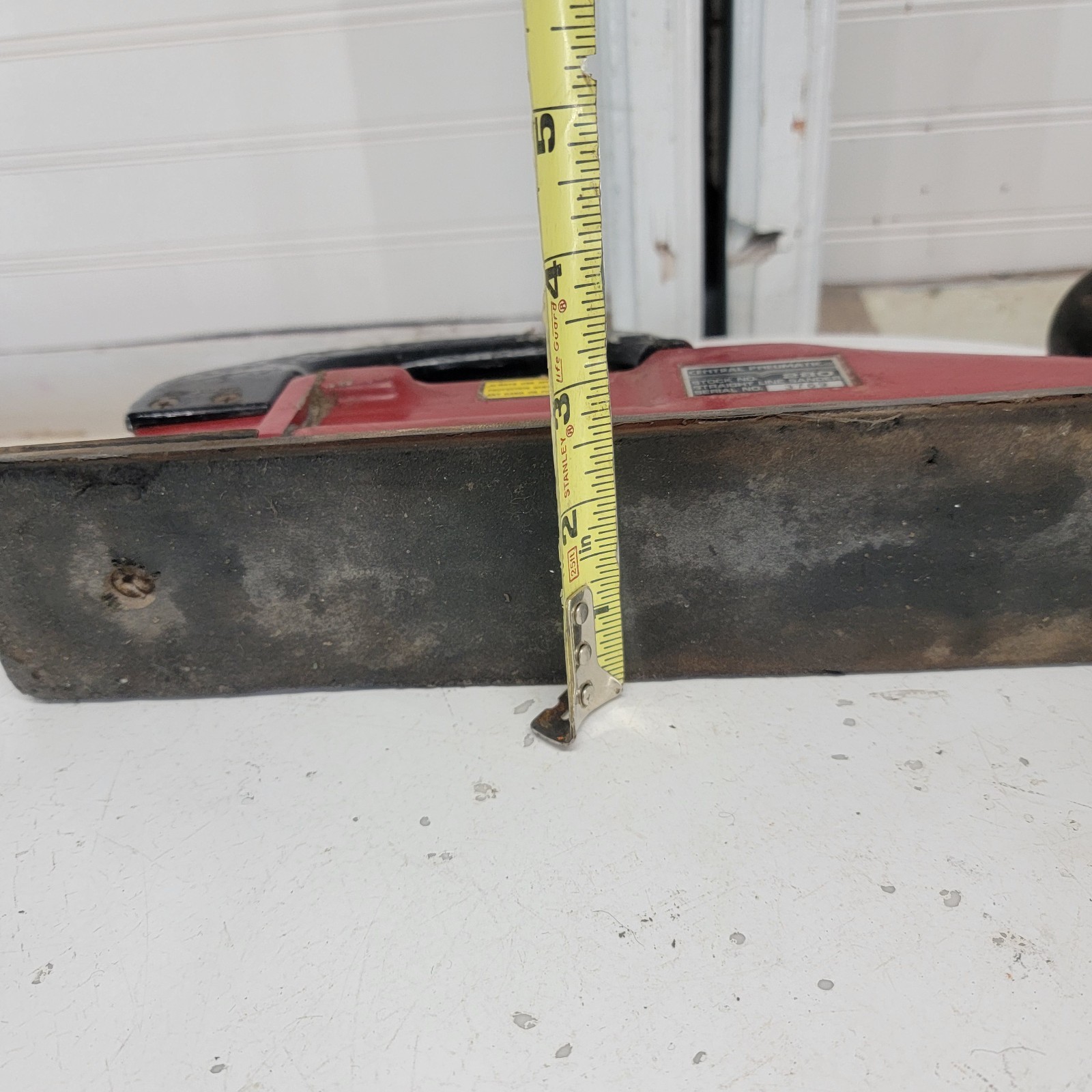 Central Pneumatic 280 Straight Line Air Sander Tested Working Long Board