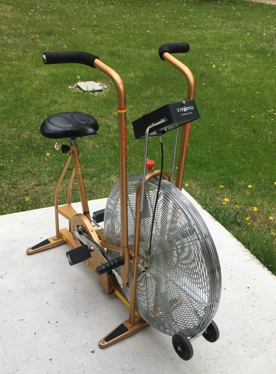 **Vintage MCM GOLD SCHWINN AIRDYNE Dual Action EXCERCISE BIKE w/SPEEDO & MANUAL