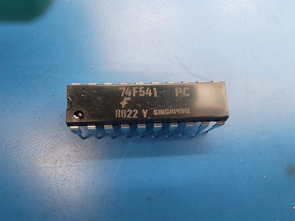 New (72pcs) 74F541PC FAIRCHILD IC Logic
