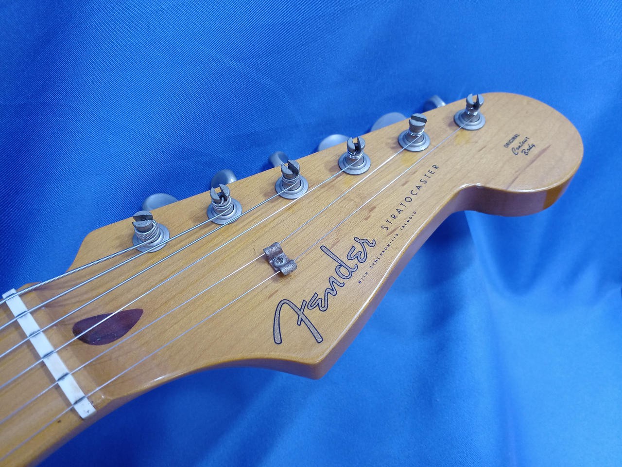 FENDER JAPAN STRATCASTAR Electric Guitar