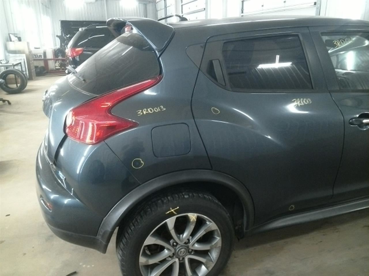 Passenger Right Front Spindle/Knuckle Fits 11-25 LEAF 104828424
