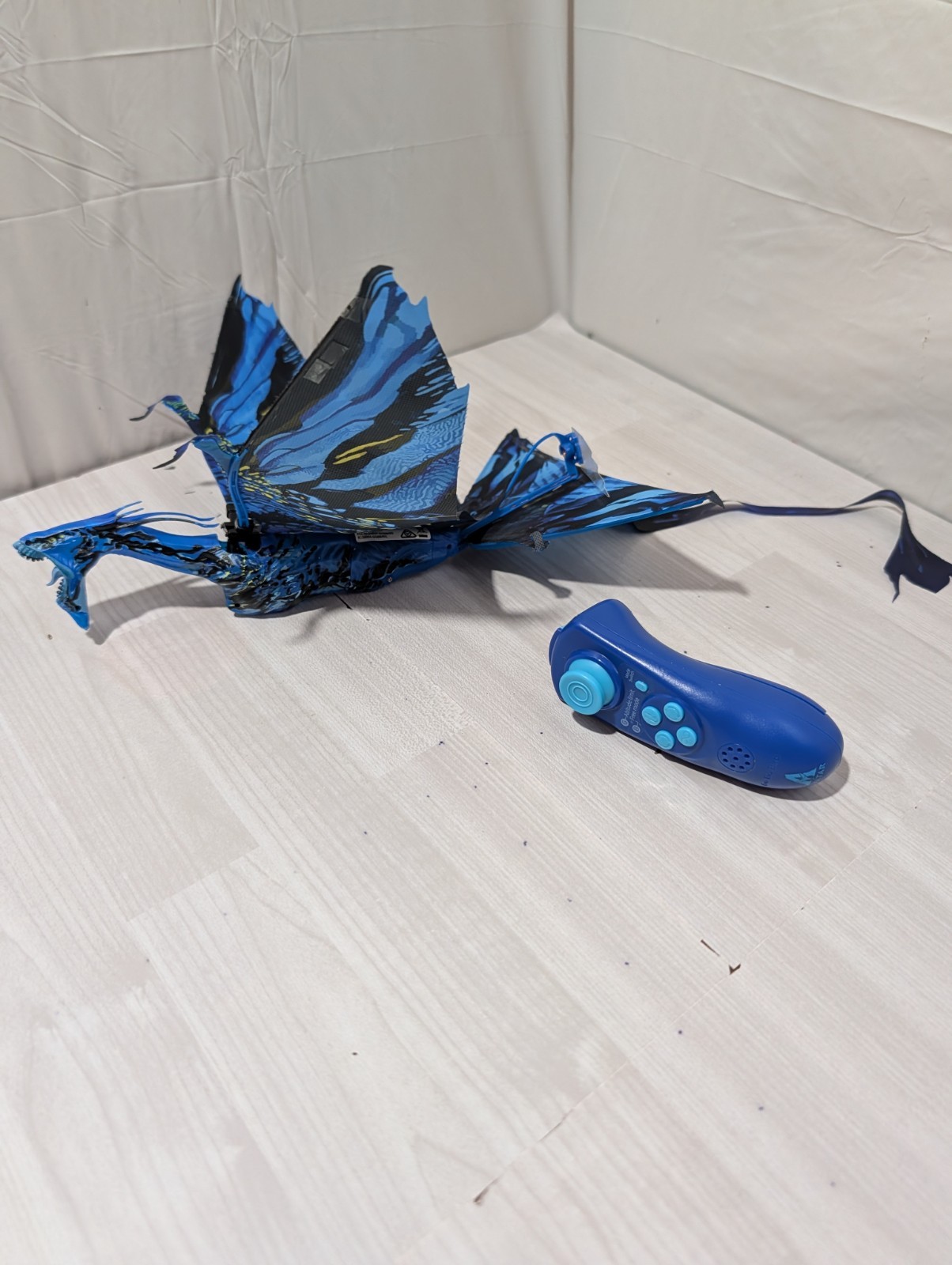 RC Avatar Banshee Flying Dragon W/ Flapping Wings  2.4GHZ RTF  READ