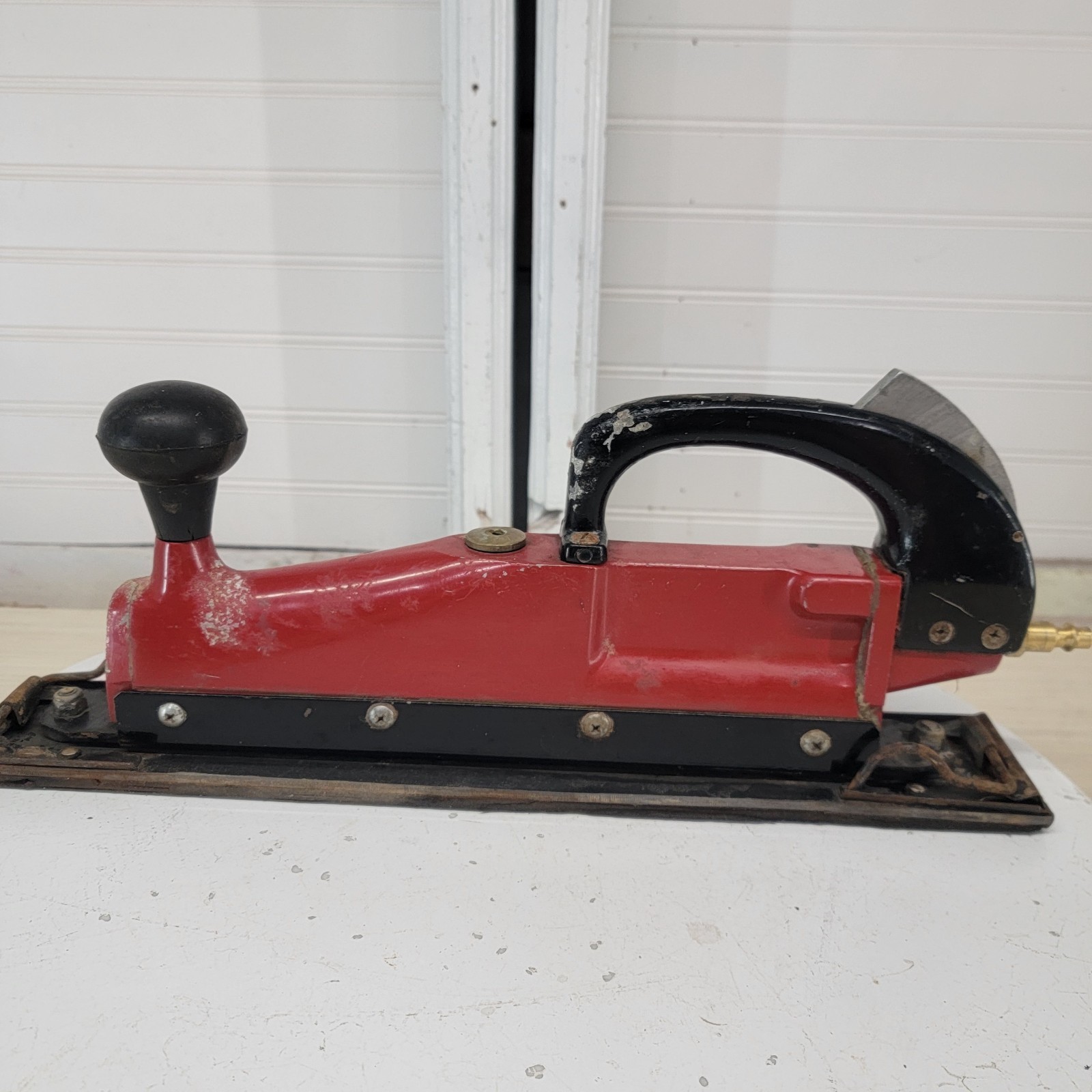 Central Pneumatic 280 Straight Line Air Sander Tested Working Long Board