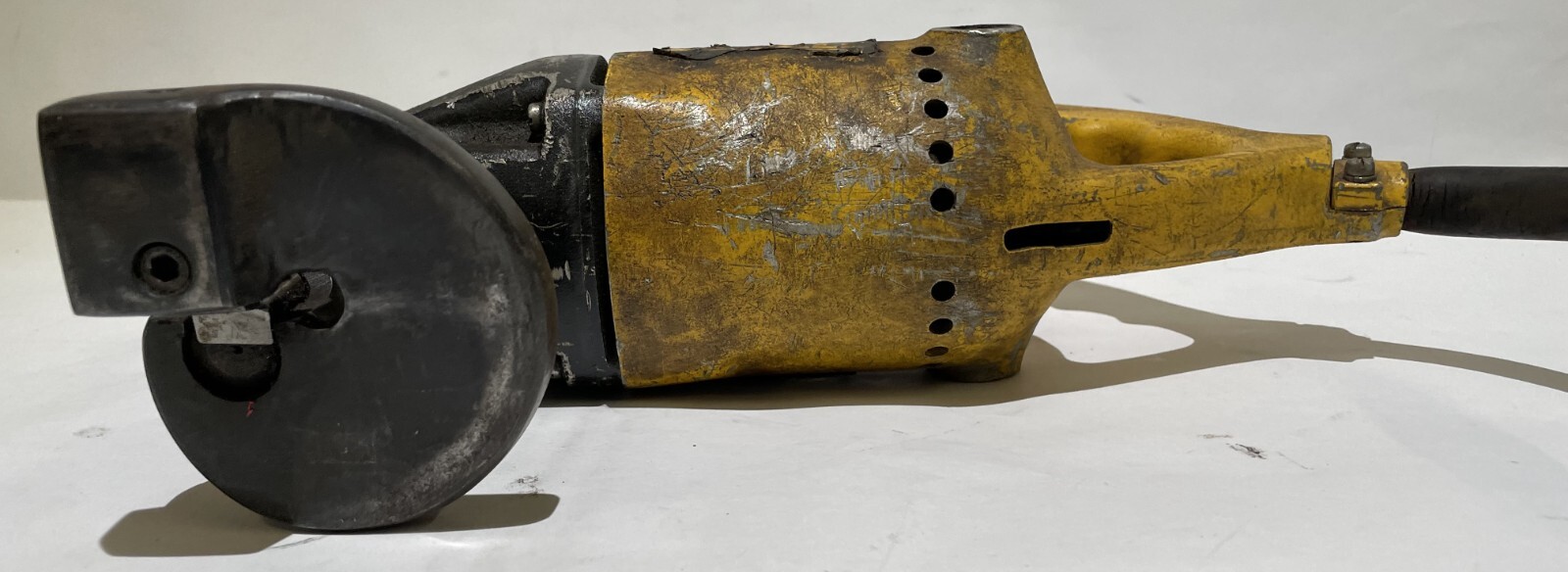 Dewalt - DW895 Nibbler - Used