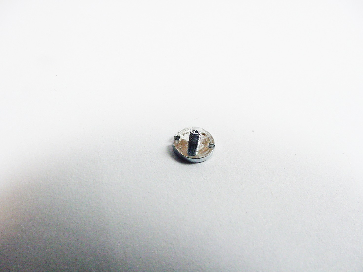 Rollei 35 front dial screw | Used | $15 | #69 |