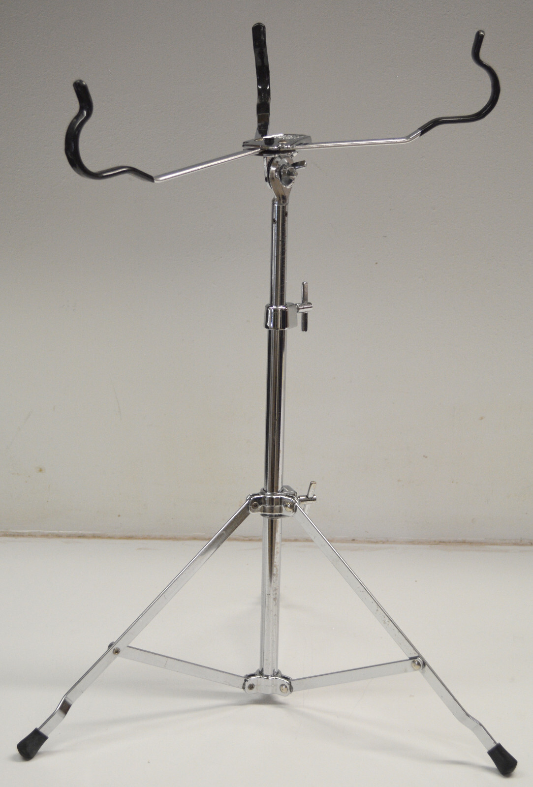 VINTAGE 1960S/1970S LUDWIG CHICAGO CONCERT SNARE STAND, SINGLE BRACED