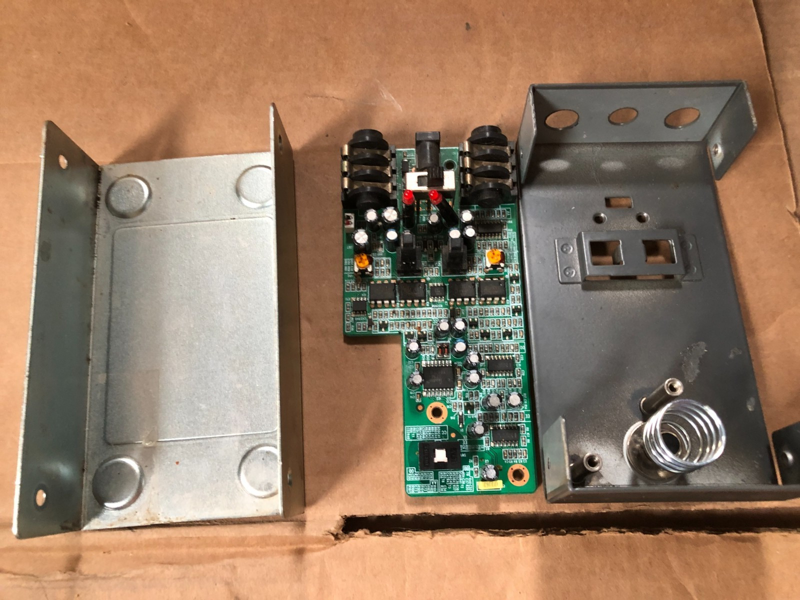 TC Electronics June 60 Chorus Effects Pedal Mono/Stereo Stomp Box JUNO-60