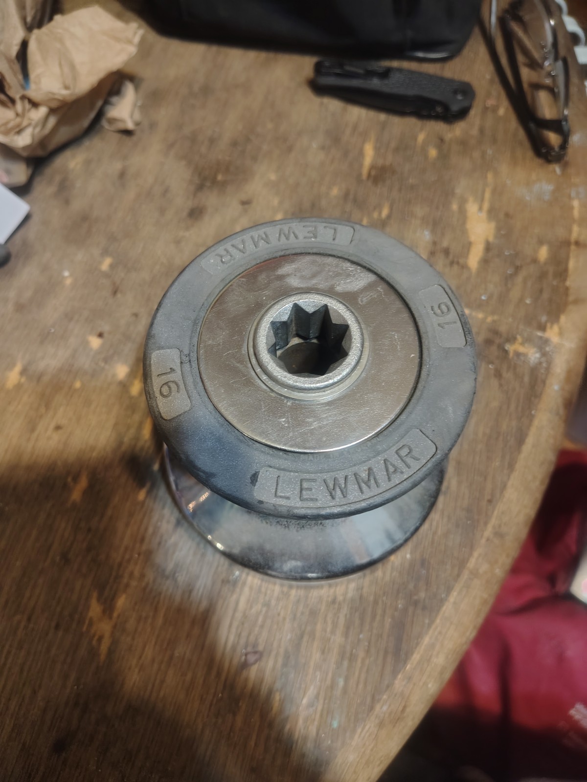 Lewmar 16 single speed winch