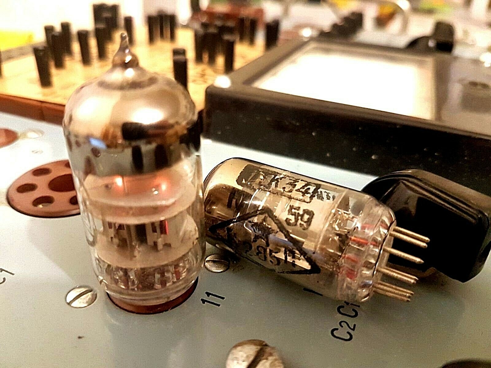 6N2P 6Н2П REFLECTOR GOLD GRID MATCHED PAIR Hi-Fi TUBES ~ ECC83 12AX7 1950-1960s!