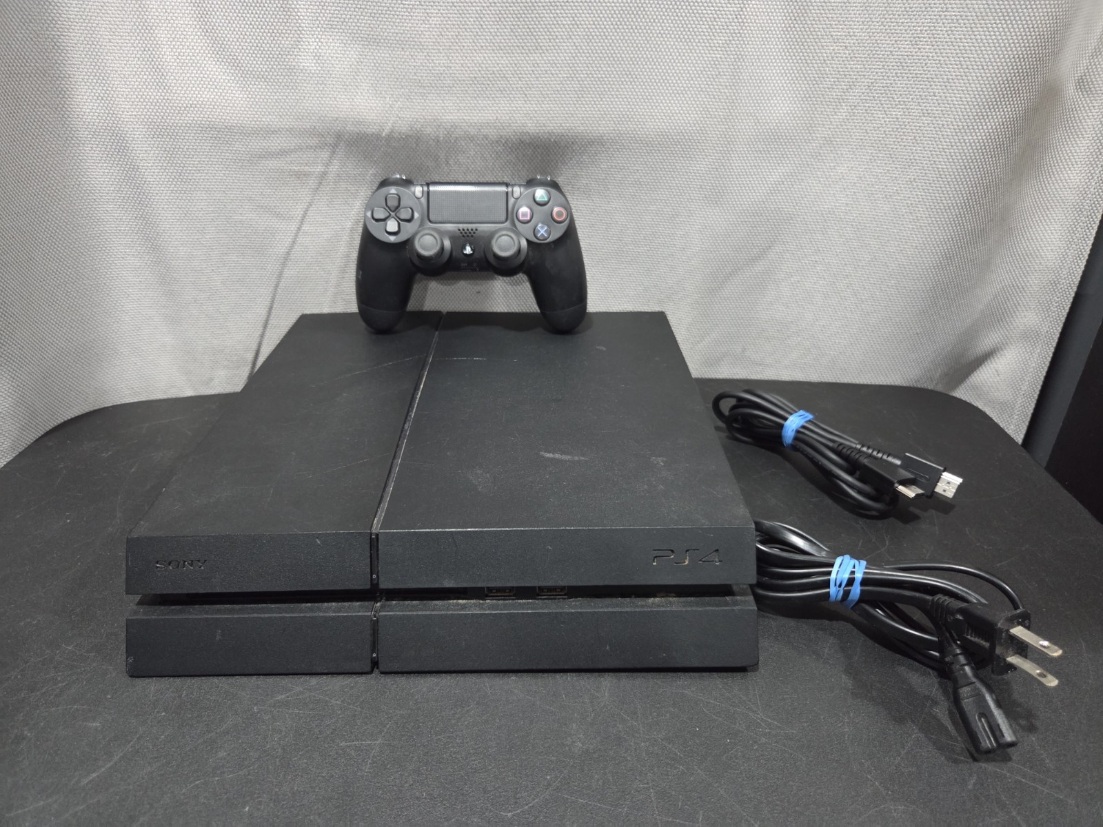 Sony PlayStation 4 CUH-1215A 500GB Black Console With OEM Controller And Cables