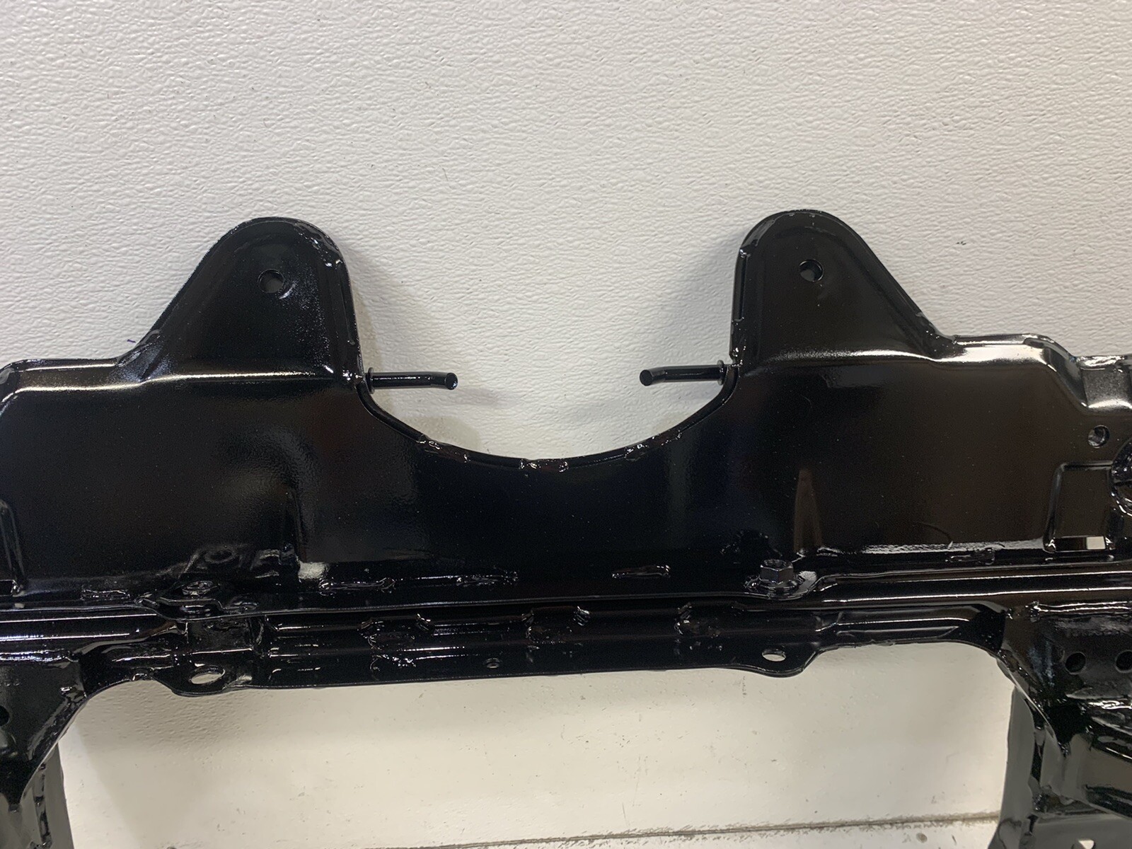 1995-2002 Chevy Cavalier / Sunfire crossmember subframe cross member sub frame