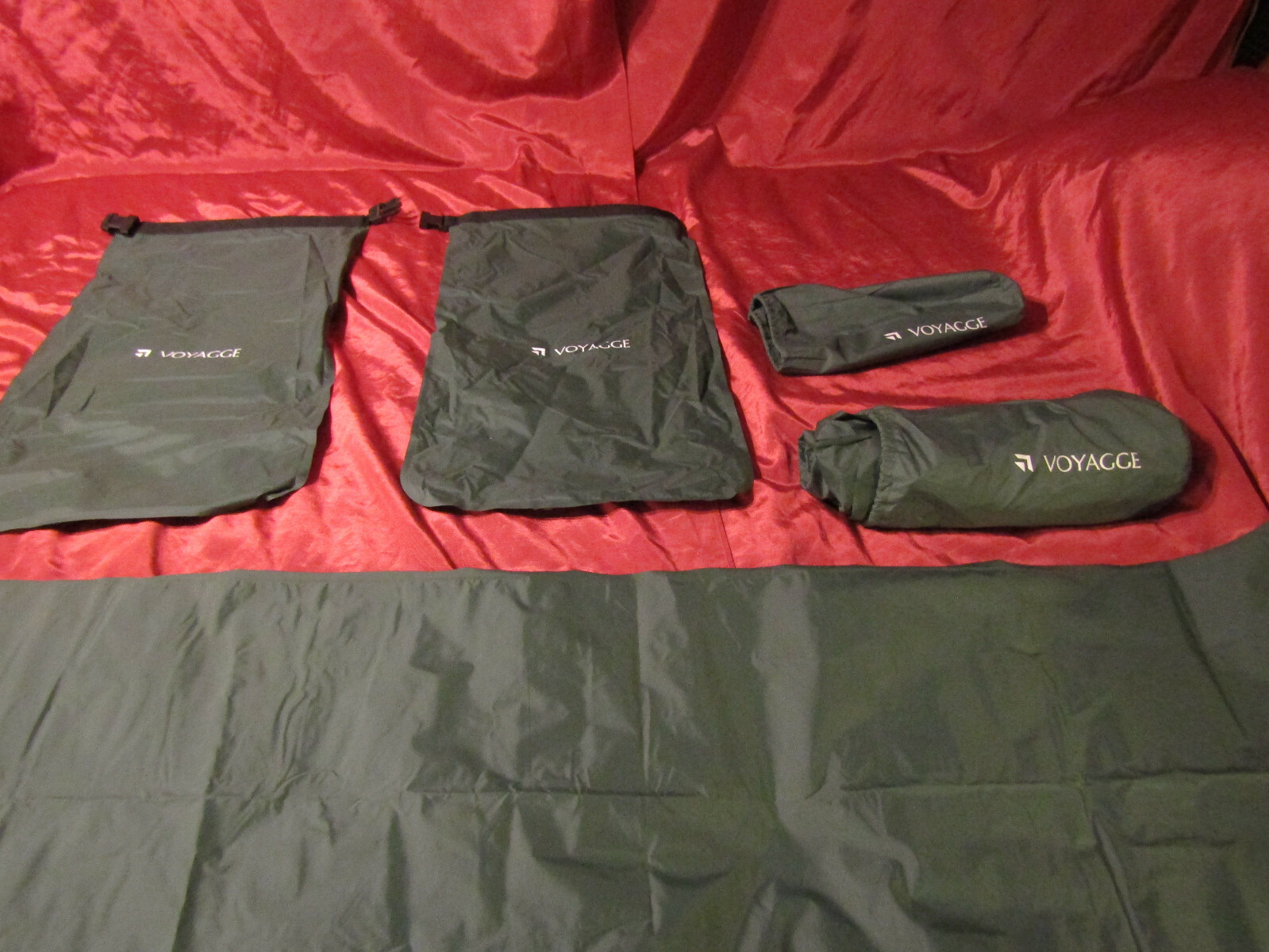 VOYAGGE Inflatable Camping Sleep Pad w/Pillows Backpack Hiking