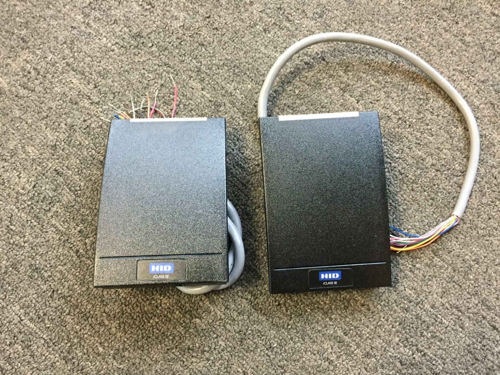 Lot of 2 HID 920NTPNEK000FA iCLASS SE R40 Smart Card Reader never installed