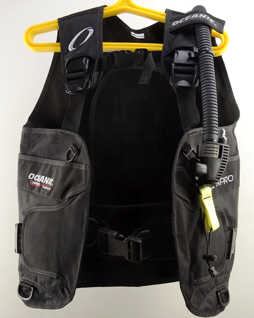 Oceanic Oceanpro BCD w/o Integrated Weight Size Small (see size chart below) EUC