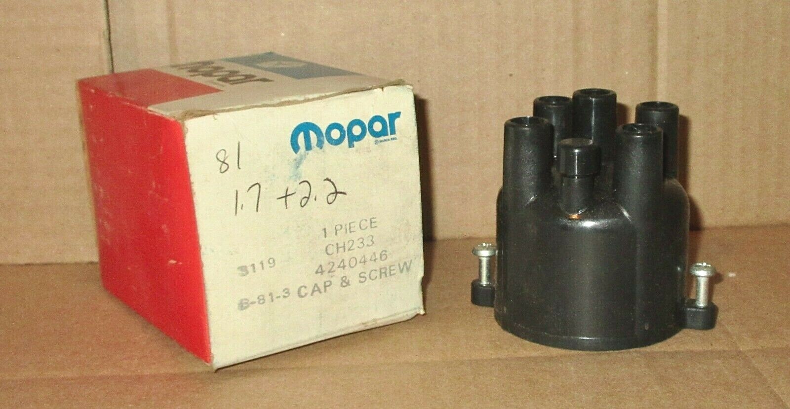 Mopar 4240442 distributor cap 1981-1986 1.6L, 1.7L, 2.2L Dodge & Plymouth, NOS