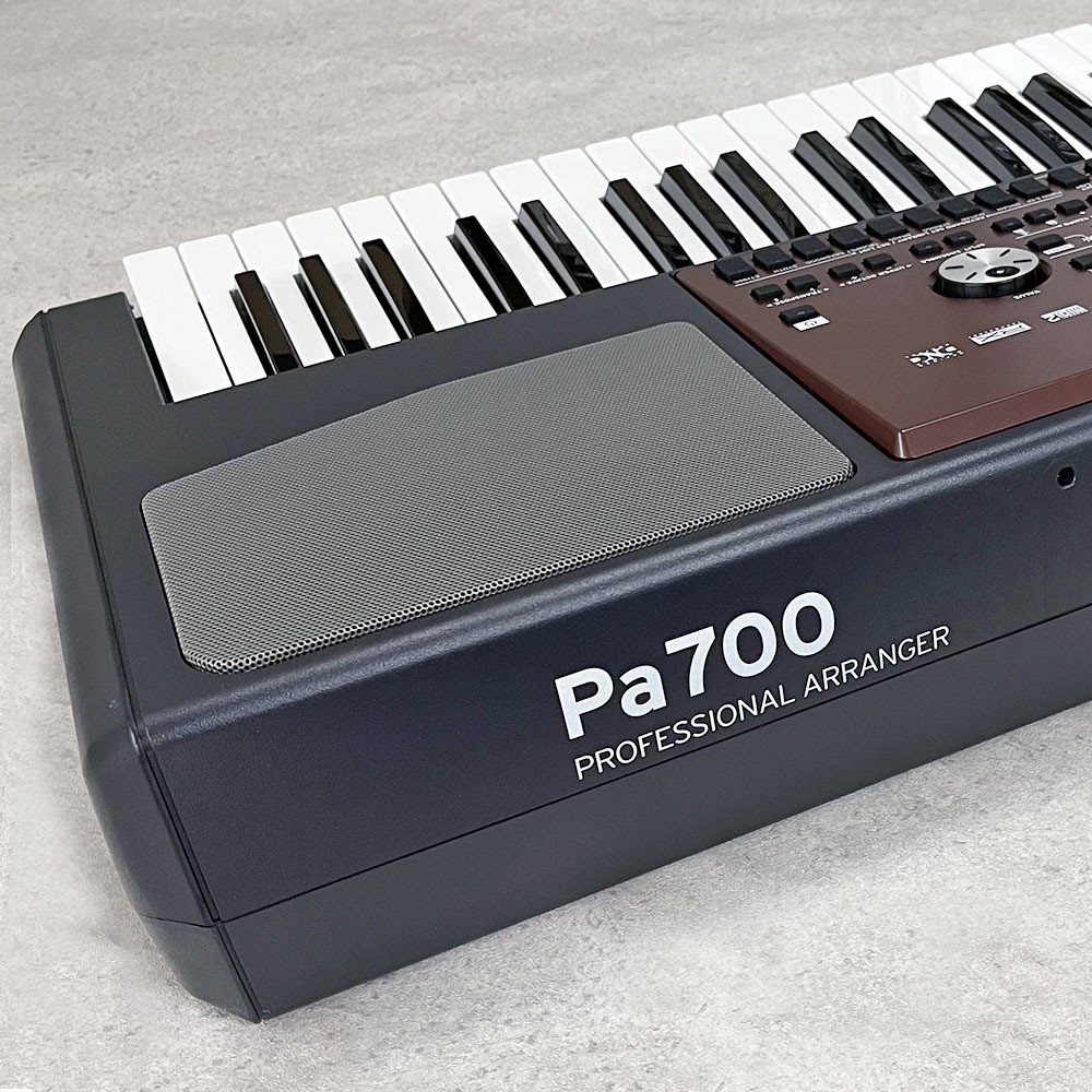 Korg PA700 61-key Arranger Workstation