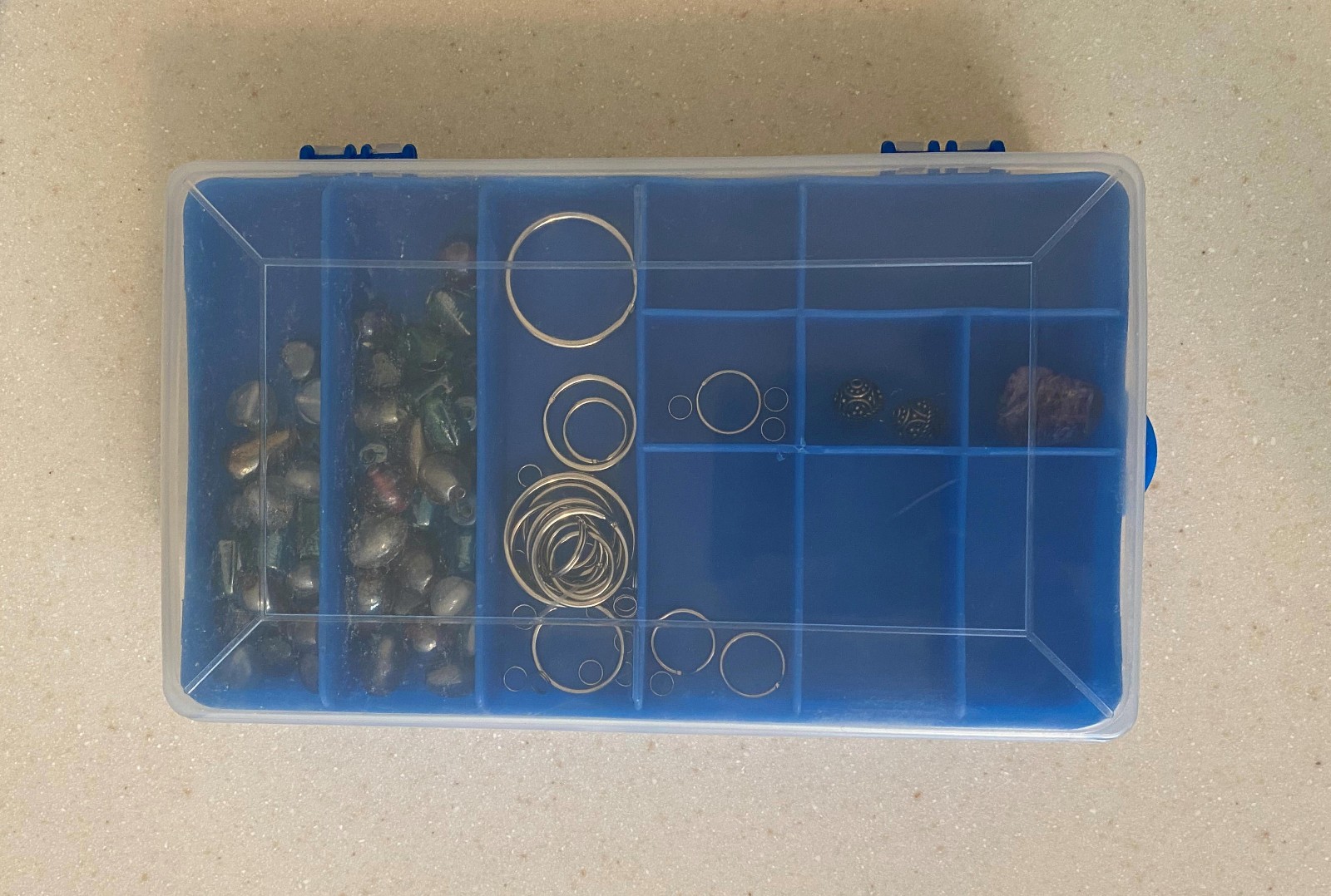 Home Tools Bead Organizer with 4 x Tools and Various Beads