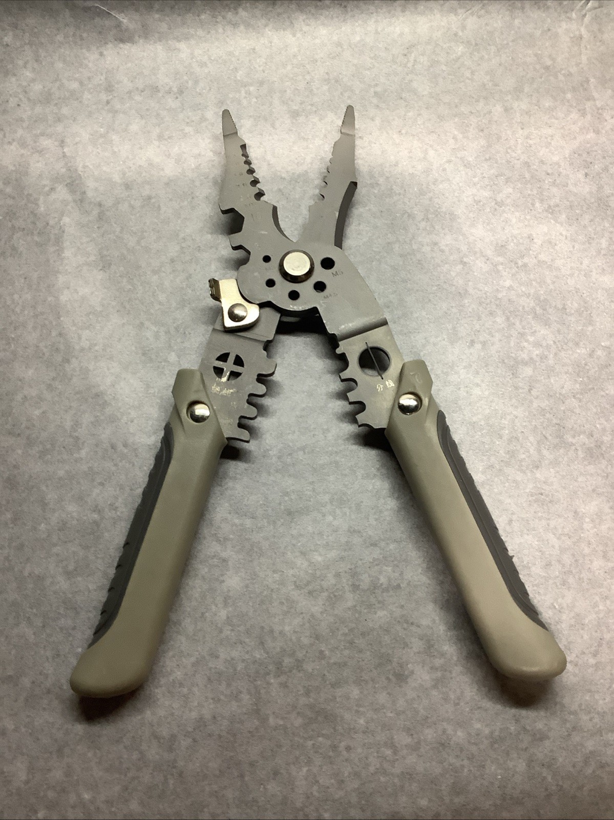 Wire Stripper Pliers Multifunctional Electric Cable Stripper Crimper Cutter Tool