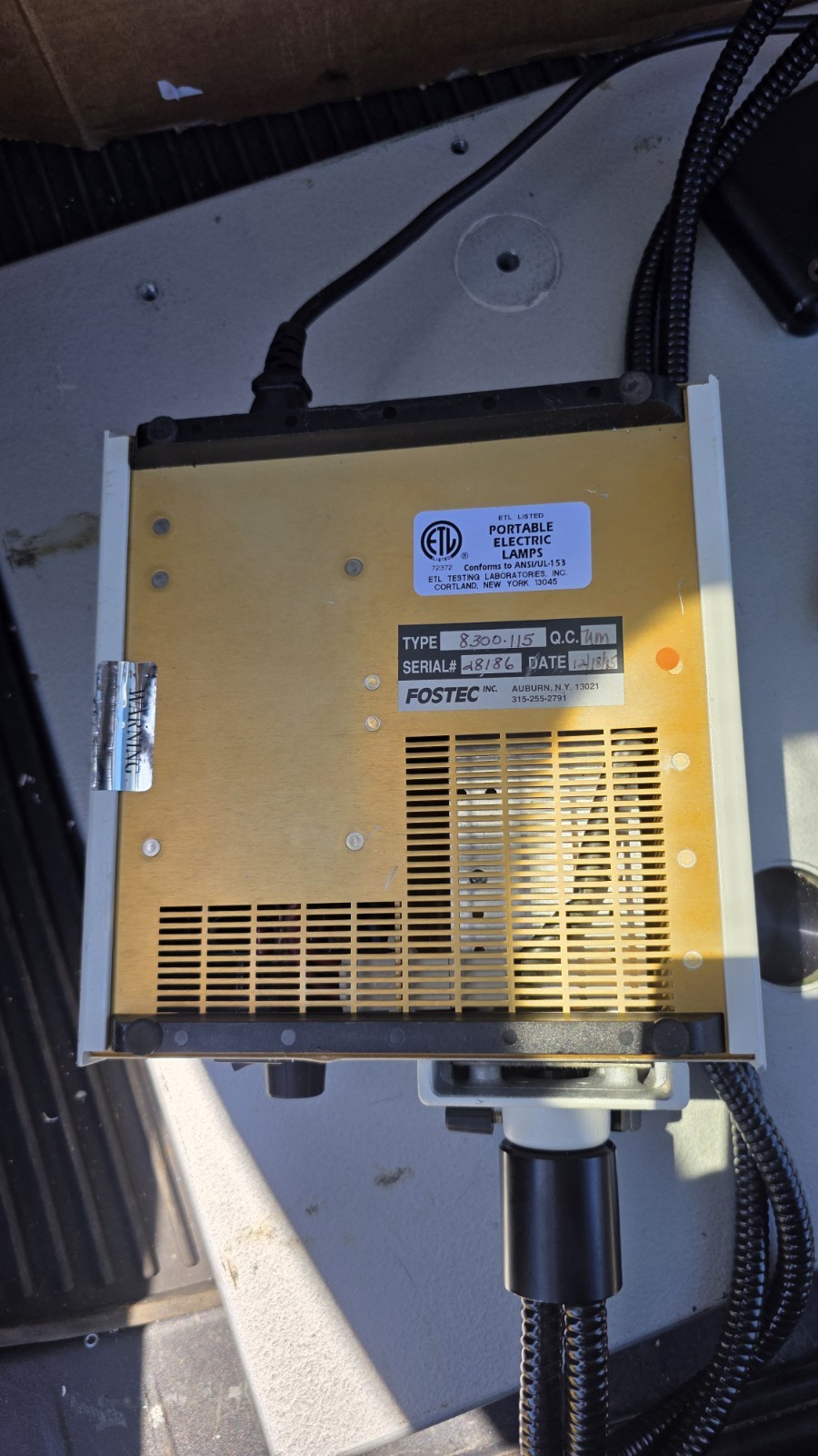 Fiber Optic Illuminator 8300-115