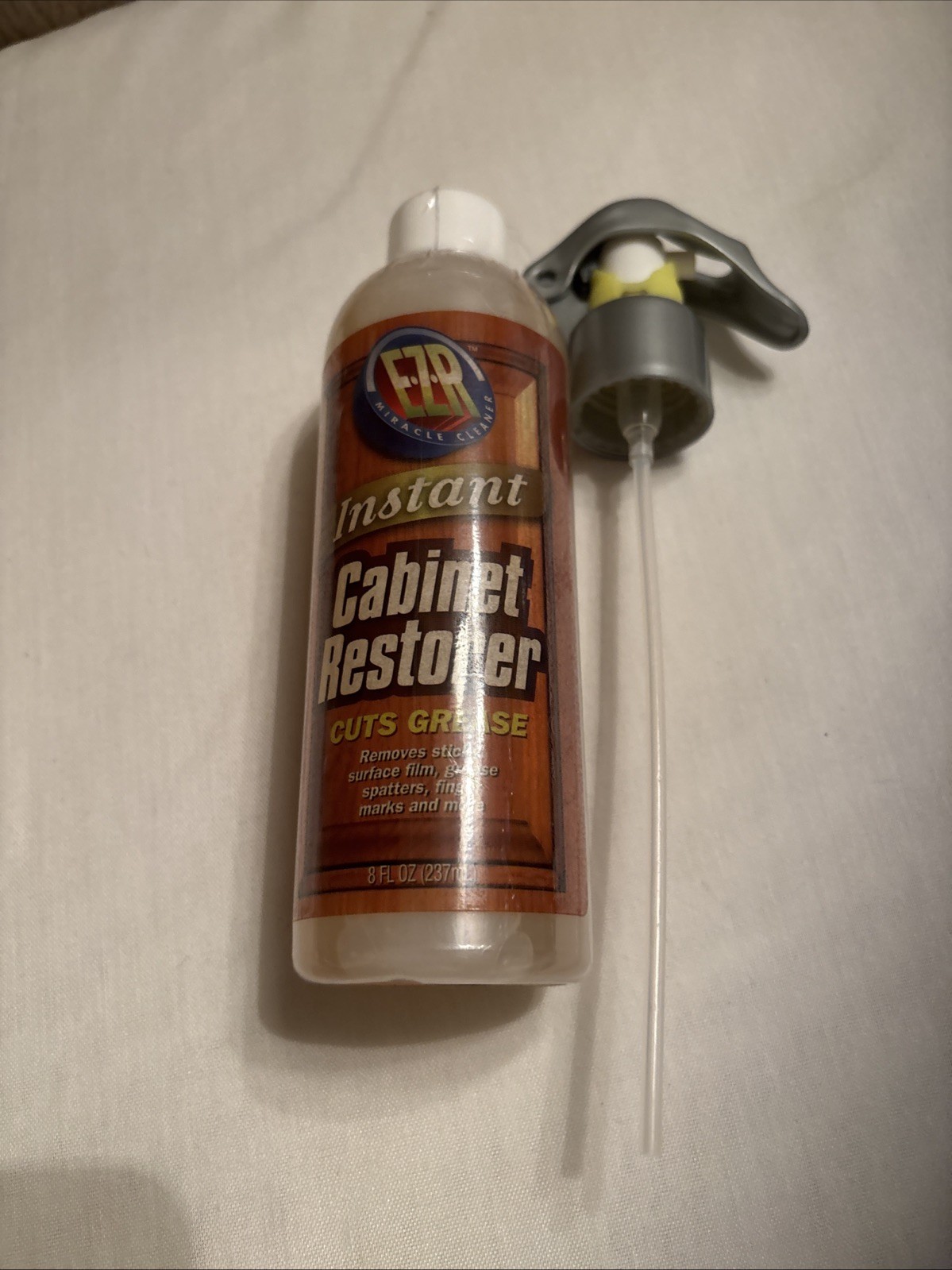 EZR Miracle Cleaner Instant Cabinet Restorer for Kitchens w Sprayer 8oz