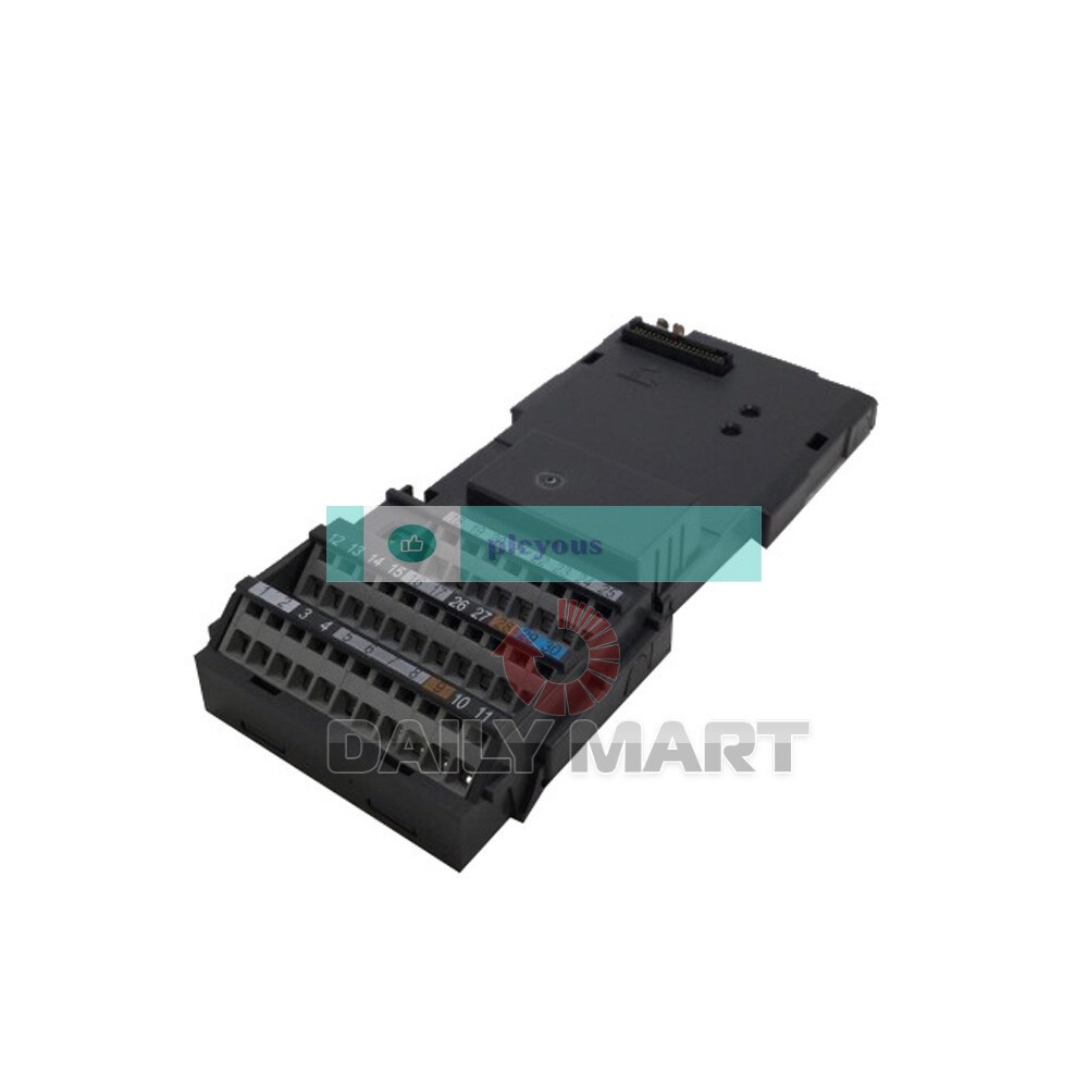 New In Box SIEMENS 6SE6400-7AA00-0BA0 I/O Terminal Board