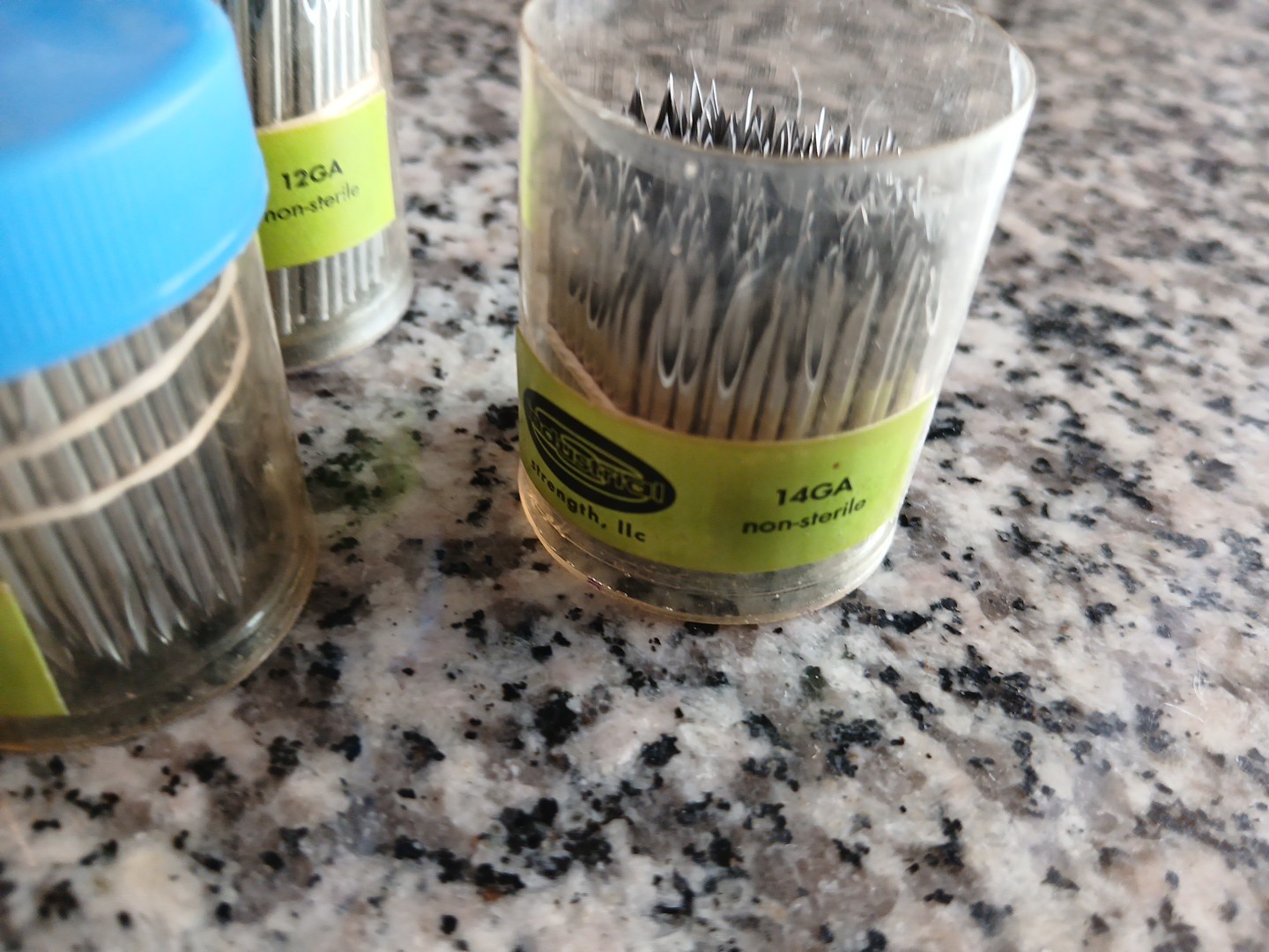 Lot Multiple gauge body Piercing Needles Look!! 100s!!