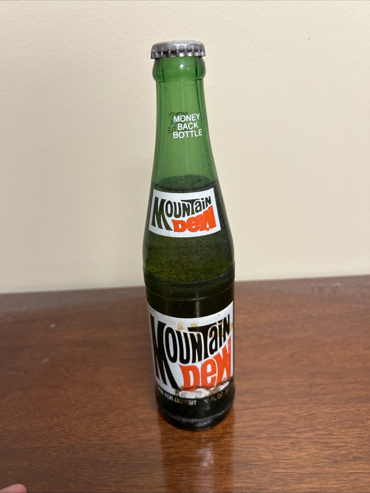 UNOPENED 1970s Mountain Dew Bottle!!!!!