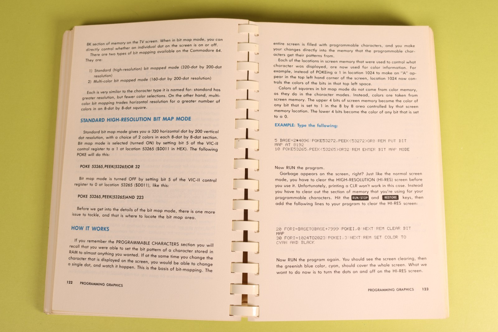Commodore 64 Programmer's Reference Guide First Edition 7th Printing 1983