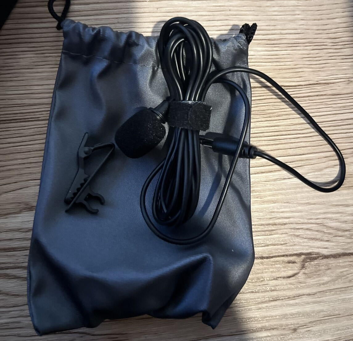 Omnidirectional Condenser Lavalier Microphone Professional Clip-on Lapel NEW