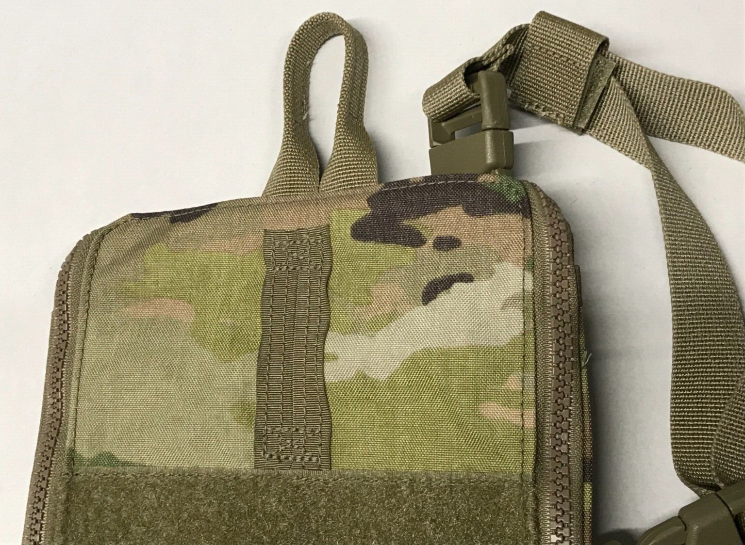 MULTICAM 100oz Aviator Hydration Carrier (AHC) USGI NOS