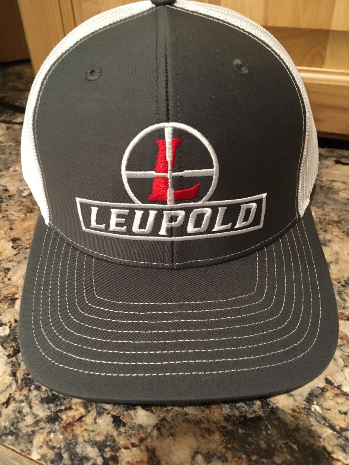 Leupold Reticle Embroidered Trucker Hat Gray / White  170581-WW ship-