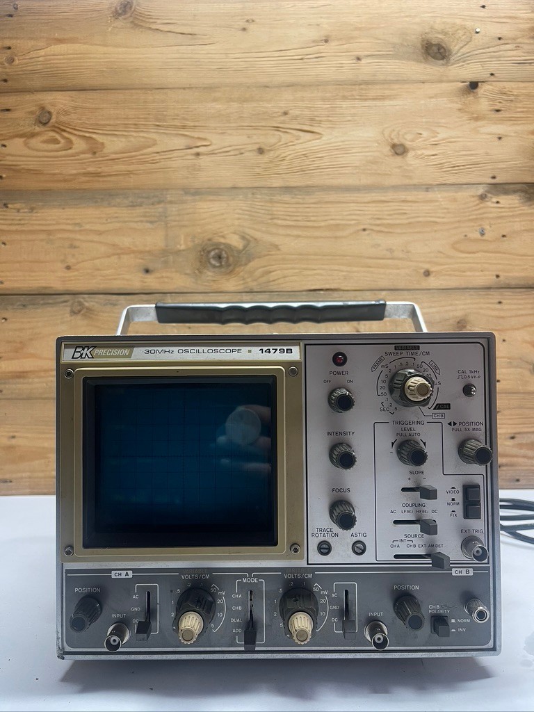 BK Precision 1479B 30MHz Dual Trace Oscilloscope For Parts or Repair
