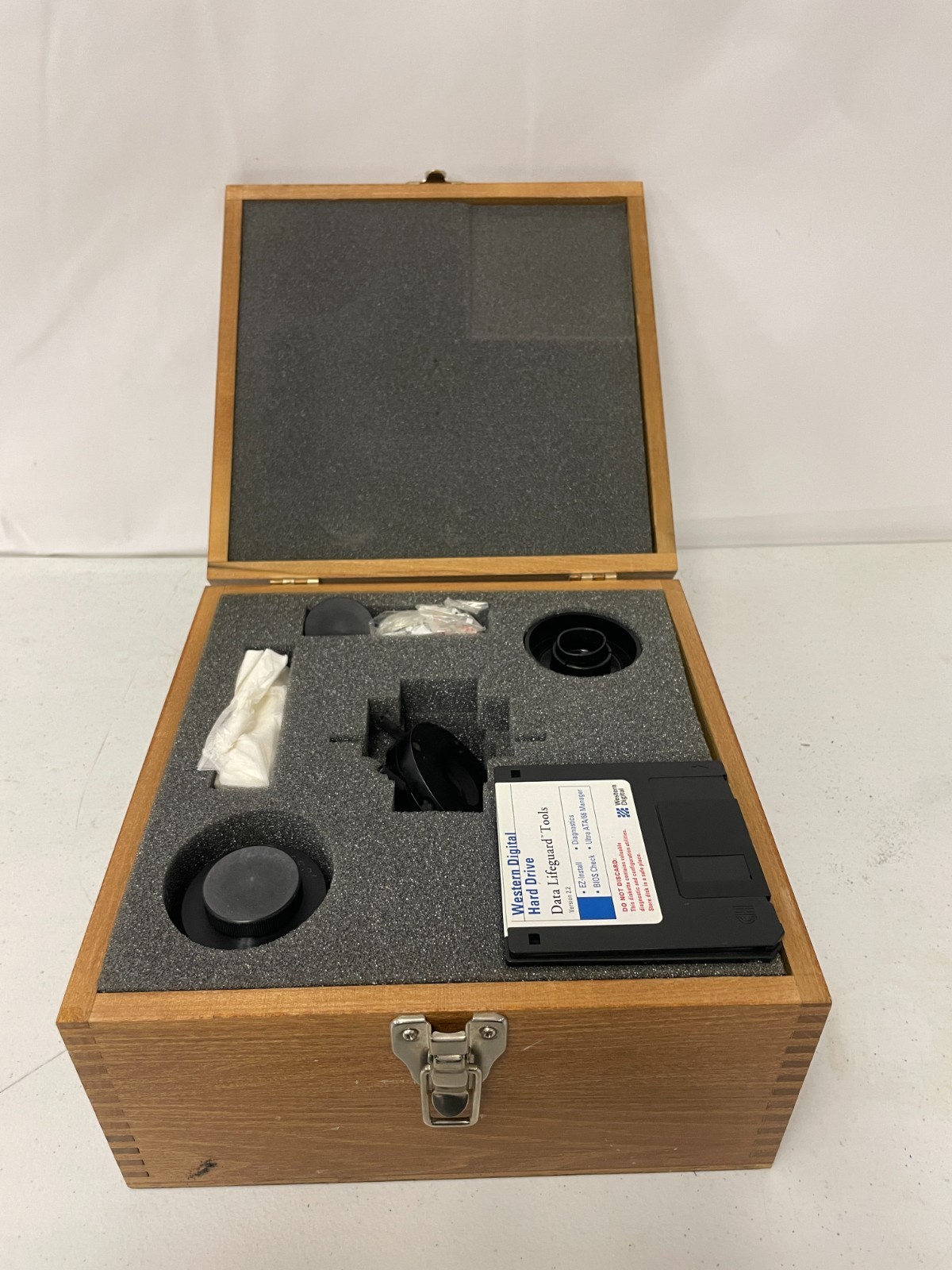 Spectra-Tech ZnSe ATR Objective 0049-450P Accessory Kit w/ Floppy Disk & Case