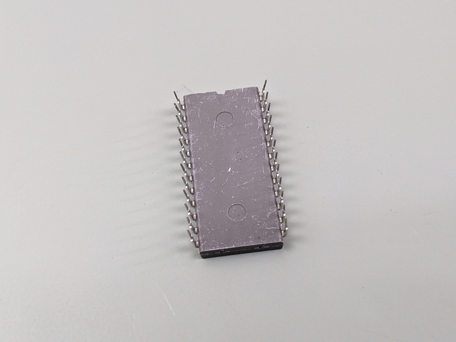 (2) Signetics N8201N Buffer Register Array ICs